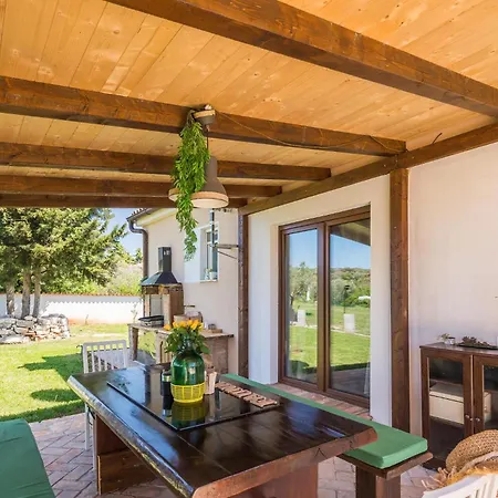 In With House A Panoramic View Holiday home