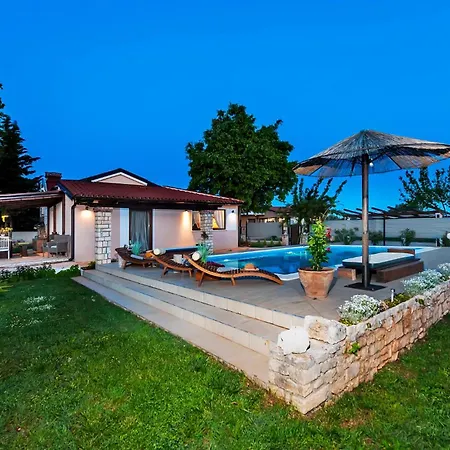 Holiday home In With House A Panoramic View *